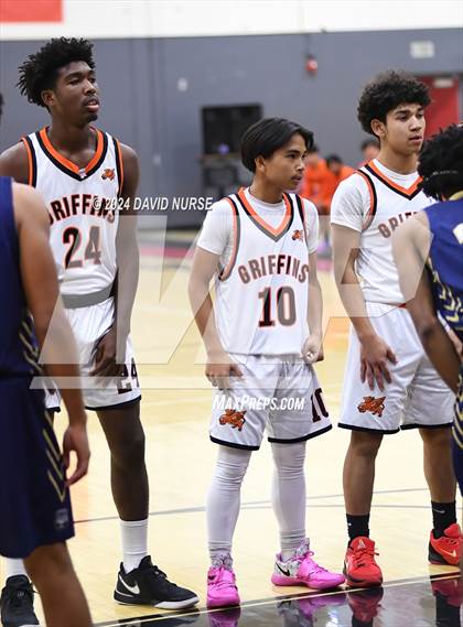 Thumbnail 3 in The Palmdale Aerospace Academy vs. Golden Valley photogallery.