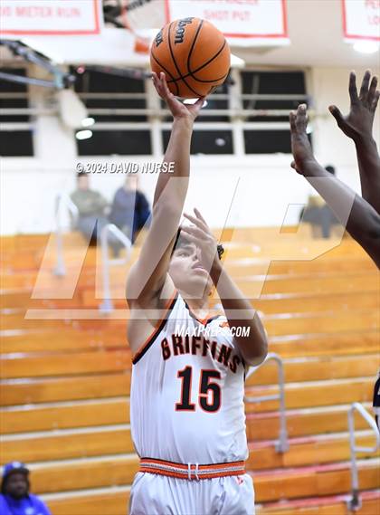 Thumbnail 2 in The Palmdale Aerospace Academy vs. Golden Valley photogallery.