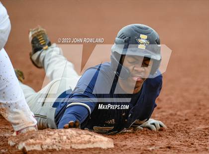 Thumbnail 3 in Independence @ Ravenwood photogallery.