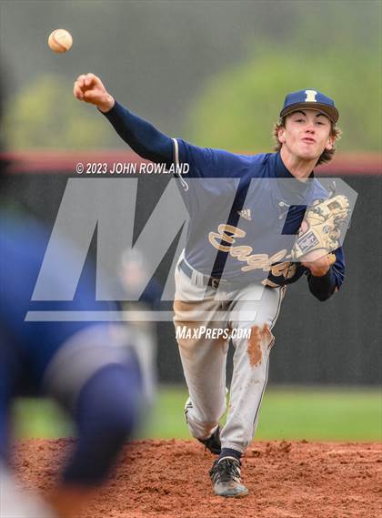 Thumbnail 3 in Independence @ Ravenwood photogallery.