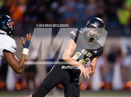 Thumbnail 3 in Sachse vs Plano East photogallery.