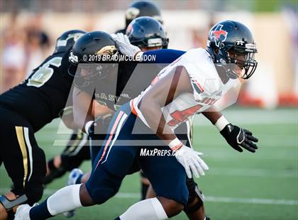 Thumbnail 3 in Sachse vs Plano East photogallery.