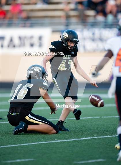 Thumbnail 1 in Sachse vs Plano East photogallery.