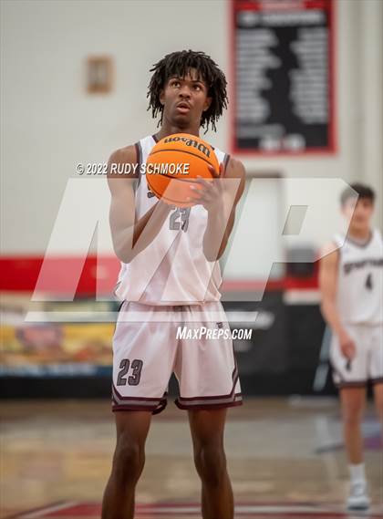Thumbnail 2 in Mountain View vs Cimarron-Memorial (Torrey Pines Holiday Classic Tip-Off)  photogallery.