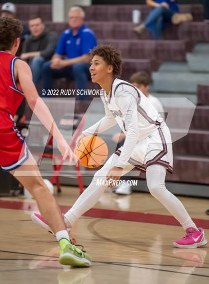 Thumbnail 3 in Mountain View vs Cimarron-Memorial (Torrey Pines Holiday Classic Tip-Off)  photogallery.
