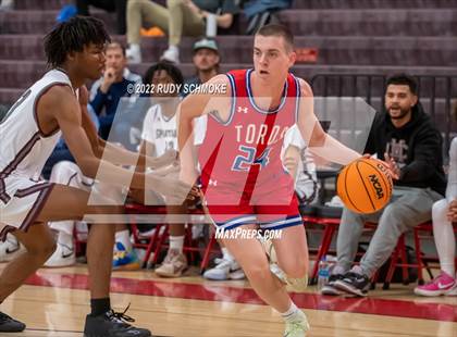 Thumbnail 3 in Mountain View vs Cimarron-Memorial (Torrey Pines Holiday Classic Tip-Off)  photogallery.