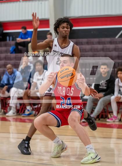 Thumbnail 2 in Mountain View vs Cimarron-Memorial (Torrey Pines Holiday Classic Tip-Off)  photogallery.