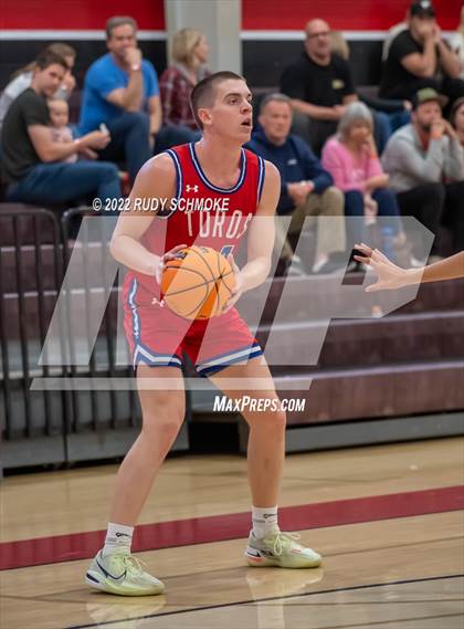 Thumbnail 3 in Mountain View vs Cimarron-Memorial (Torrey Pines Holiday Classic Tip-Off)  photogallery.