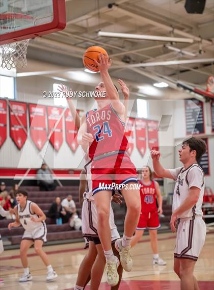 Thumbnail 1 in Mountain View vs Cimarron-Memorial (Torrey Pines Holiday Classic Tip-Off)  photogallery.