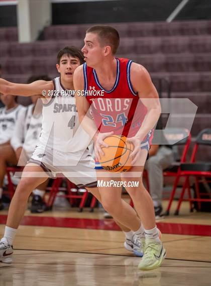 Thumbnail 3 in Mountain View vs Cimarron-Memorial (Torrey Pines Holiday Classic Tip-Off)  photogallery.