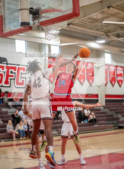 Thumbnail 1 in Mountain View vs Cimarron-Memorial (Torrey Pines Holiday Classic Tip-Off)  photogallery.