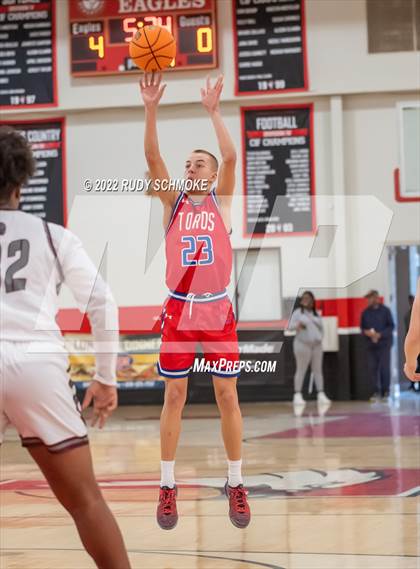 Thumbnail 3 in Mountain View vs Cimarron-Memorial (Torrey Pines Holiday Classic Tip-Off)  photogallery.