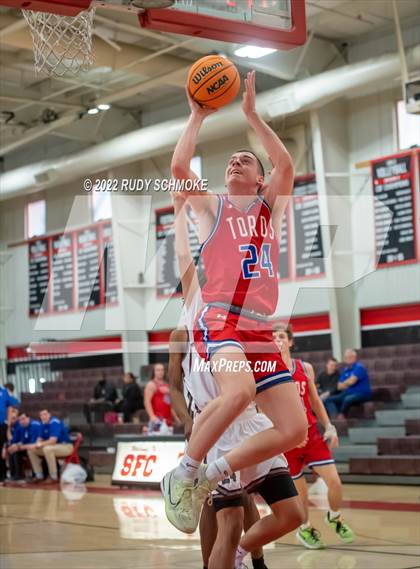 Thumbnail 3 in Mountain View vs Cimarron-Memorial (Torrey Pines Holiday Classic Tip-Off)  photogallery.