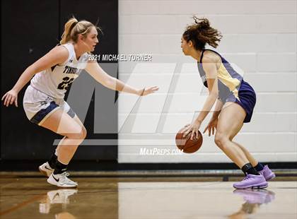 Thumbnail 1 in Idaho State All Star Game 2021 photogallery.
