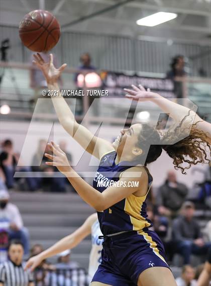 Thumbnail 1 in Idaho State All Star Game 2021 photogallery.