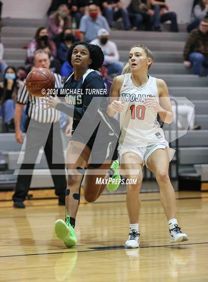 Thumbnail 1 in Idaho State All Star Game 2021 photogallery.