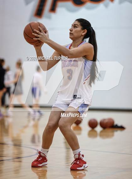 Thumbnail 3 in Idaho State All Star Game 2021 photogallery.