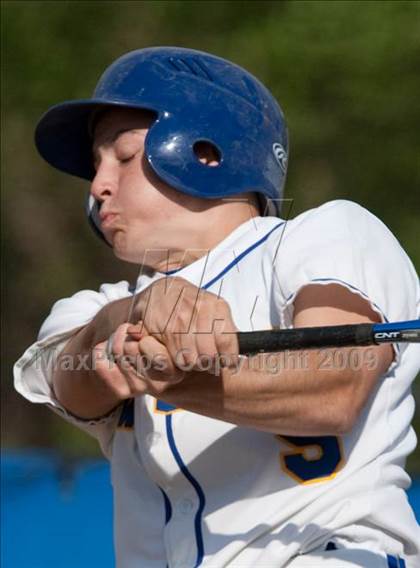 Thumbnail 1 in Lloyd Memorial vs. Newport Central Catholic photogallery.