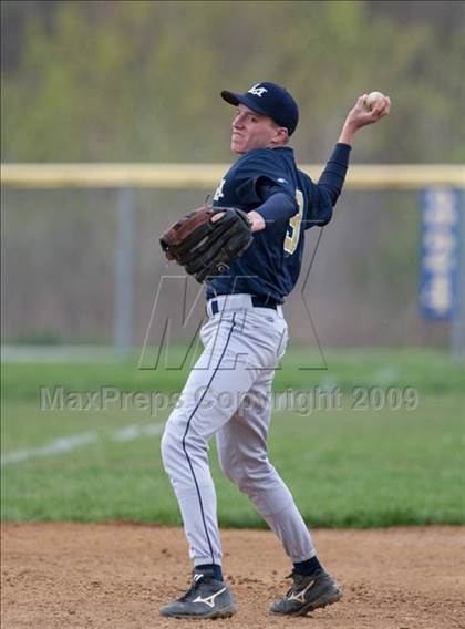 Thumbnail 1 in Lloyd Memorial vs. Newport Central Catholic photogallery.