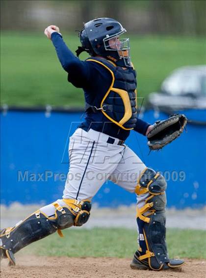 Thumbnail 2 in Lloyd Memorial vs. Newport Central Catholic photogallery.