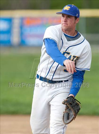 Thumbnail 1 in Lloyd Memorial vs. Newport Central Catholic photogallery.