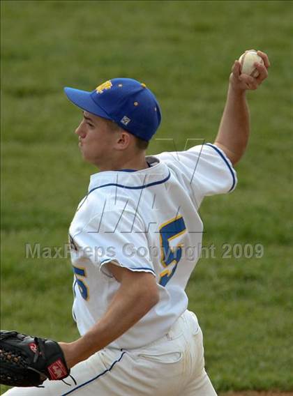 Thumbnail 2 in Lloyd Memorial vs. Newport Central Catholic photogallery.