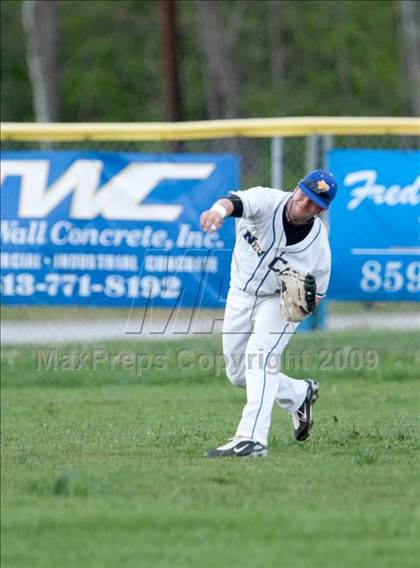 Thumbnail 1 in Lloyd Memorial vs. Newport Central Catholic photogallery.