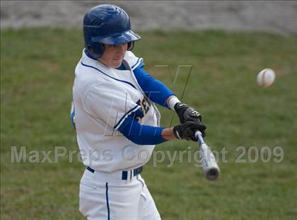 Thumbnail 3 in Lloyd Memorial vs. Newport Central Catholic photogallery.