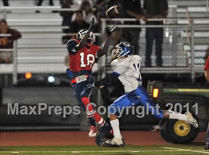 Thumbnail 1 in Garey @ Colony photogallery.