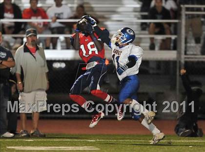 Thumbnail 2 in Garey @ Colony photogallery.