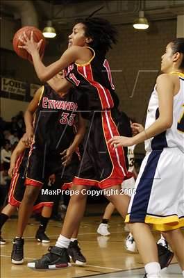 Thumbnail 1 in Etiwanda @ Los Osos photogallery.