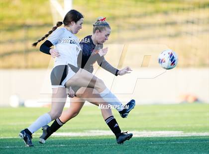 Thumbnail 3 in St. Francis vs. Del Oro (CIF SJS D2 Final) photogallery.