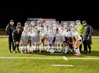 Thumbnail 3 in St. Francis vs. Del Oro (CIF SJS D2 Final) photogallery.