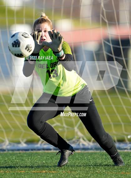 Thumbnail 1 in St. Francis vs. Del Oro (CIF SJS D2 Final) photogallery.