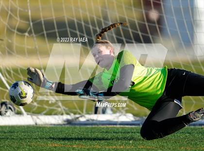 Thumbnail 1 in St. Francis vs. Del Oro (CIF SJS D2 Final) photogallery.