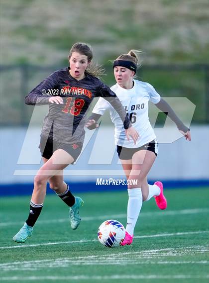 Thumbnail 1 in St. Francis vs. Del Oro (CIF SJS D2 Final) photogallery.