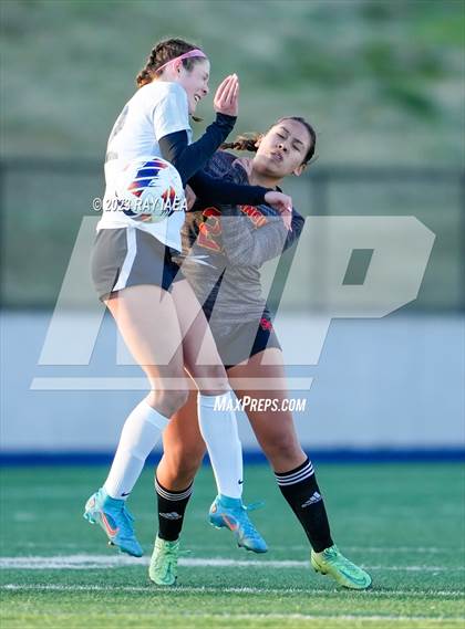 Thumbnail 3 in St. Francis vs. Del Oro (CIF SJS D2 Final) photogallery.