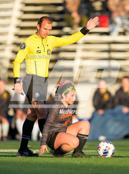 Thumbnail 3 in St. Francis vs. Del Oro (CIF SJS D2 Final) photogallery.