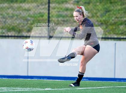 Thumbnail 2 in St. Francis vs. Del Oro (CIF SJS D2 Final) photogallery.