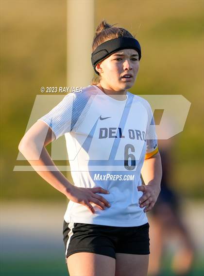 Thumbnail 1 in St. Francis vs. Del Oro (CIF SJS D2 Final) photogallery.