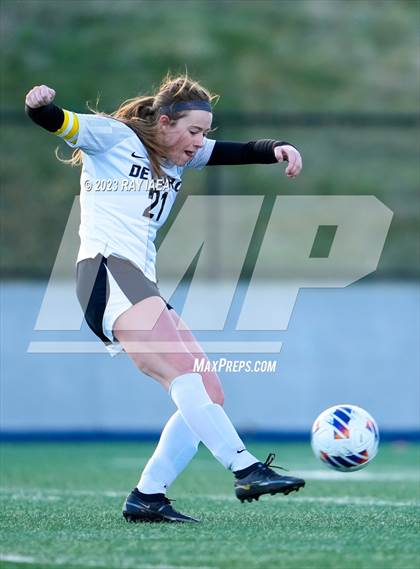 Thumbnail 1 in St. Francis vs. Del Oro (CIF SJS D2 Final) photogallery.