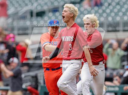Thumbnail 2 in Parkview vs. Lowndes (GHSA 7A Championship - Game 2) - Lowndes Images photogallery.