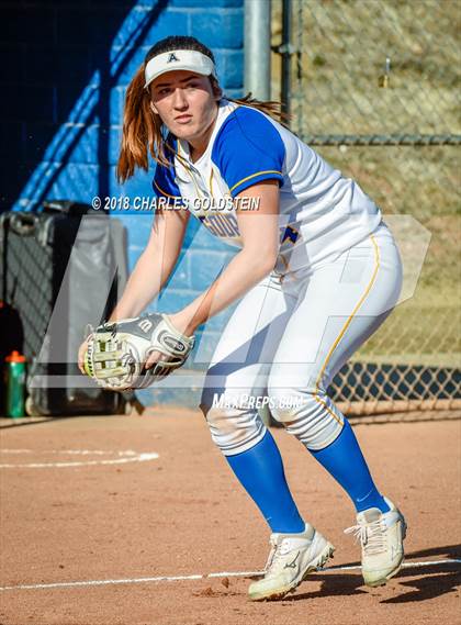 Thumbnail 2 in El Camino Real @ Agoura photogallery.