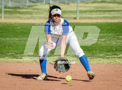 Thumbnail 1 in El Camino Real @ Agoura photogallery.