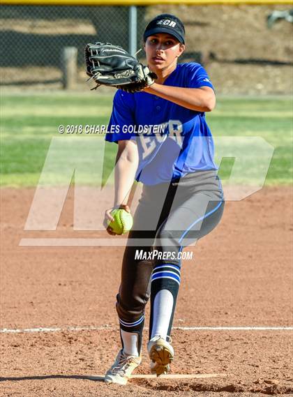 Thumbnail 1 in El Camino Real @ Agoura photogallery.