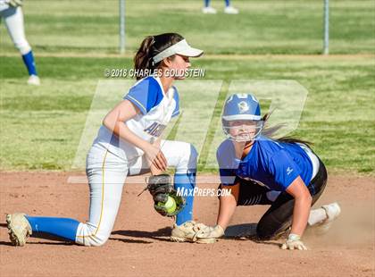 Thumbnail 3 in El Camino Real @ Agoura photogallery.