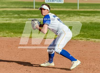 Thumbnail 2 in El Camino Real @ Agoura photogallery.