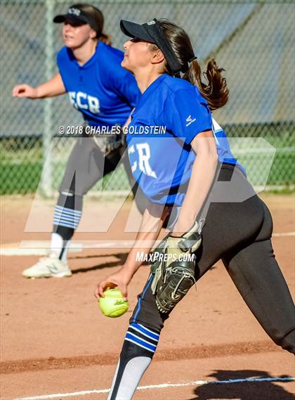 Thumbnail 1 in El Camino Real @ Agoura photogallery.