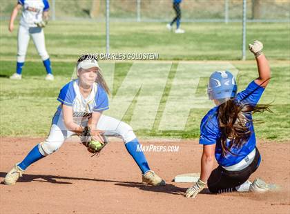 Thumbnail 2 in El Camino Real @ Agoura photogallery.