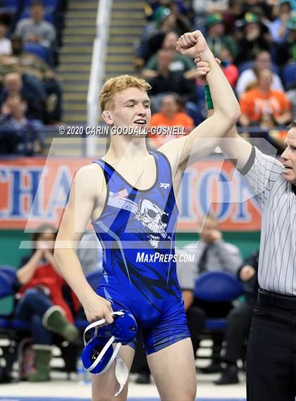 Thumbnail 1 in NCHSAA Wrestling Championship (Finals 160 lb) photogallery.